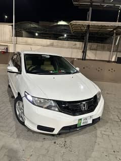 HONDA CITY 2018 model 2019 ka number ha brand car ha
