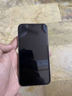 IPHONE 11 NON PTA CONDITION 10/10