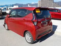Japanese 650 Hybride Cars Available for Rent