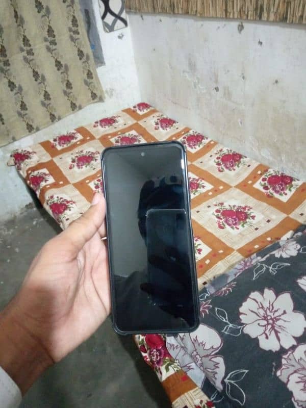 Infinix hot 30 play all oky not open not reperd pta prof 2