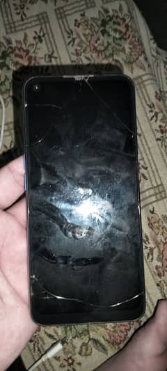 upar se gilas crack hai box b ap PTA approved h