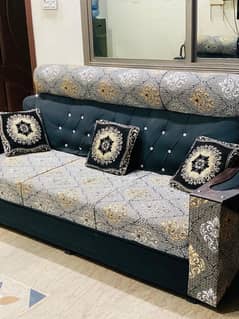 Sofa set