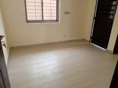 DHA Phase 1,2 Kanal Upper Portion For Rent