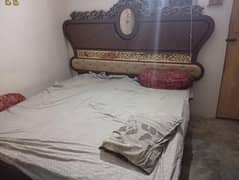double bad ha 3pes Almari 3 pes Divider  2 side tabel  1 singer mas
