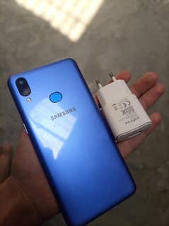 Samsung A10s