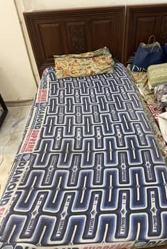 Used Mattress for sale near UMT, B2 Johar town