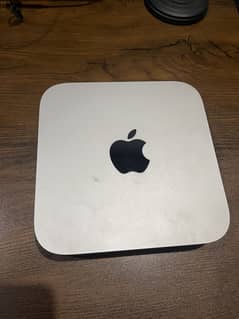Mac Mini M1 Chip 8gb 256gb silver with original cable