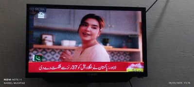 okta 32inc led tv 10/8