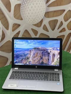 hp i7 7th generation 8gb ram 256gb SSD 15.6 laptop for sale