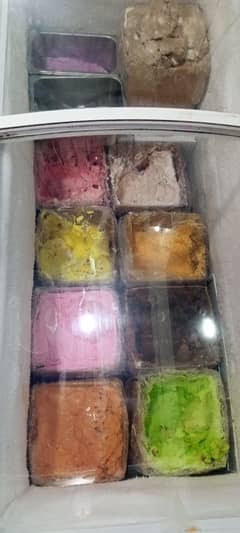 ice cream display freezer