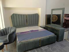 Bed Set Dressing And side Tables