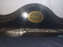 One King  Bed, Showcase & Dressing