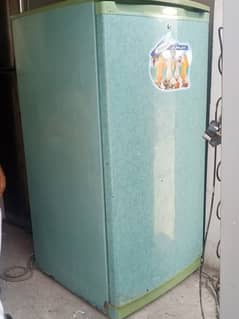waves company 1 doll fridge