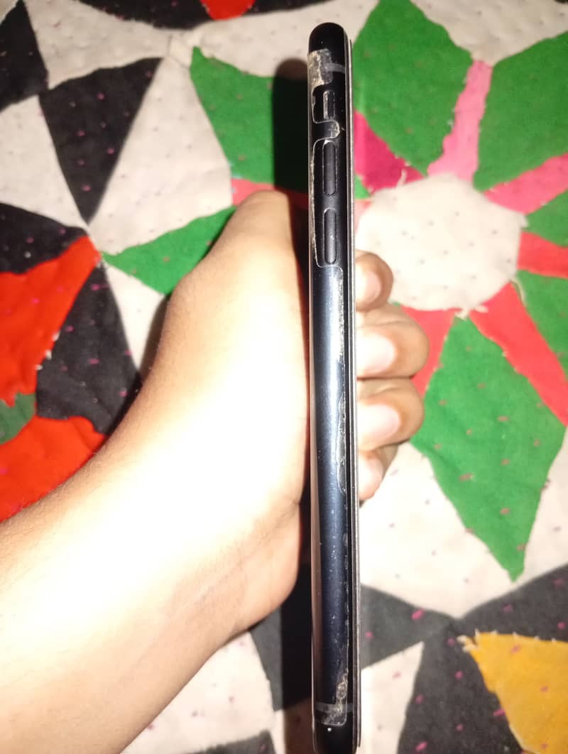 XR FOR SELL 10/10 CONDITION 2