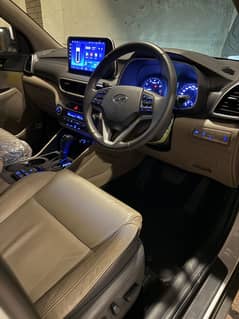 Hyundai Tucson 2023 parking sensors