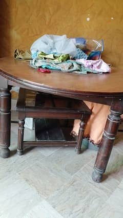 round dining table only without chairs