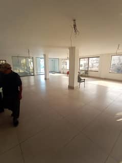 For Office 12 Marla Hall Available For Rent