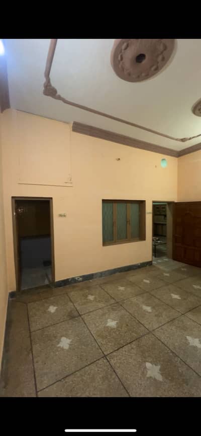 Beautiful tripple storey Family Home for Sale – Ready to Move In!