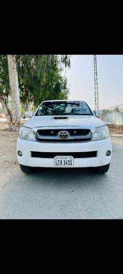 Toyota Hilux 2011 Thai import  2014