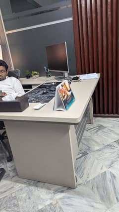 Office Table with side table For sale Urgent sale