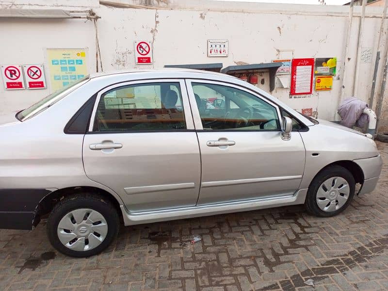 Suzuki Liana 2007 6