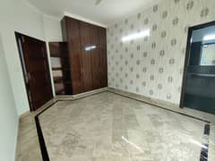 5 Marla beautiful portions available for rent