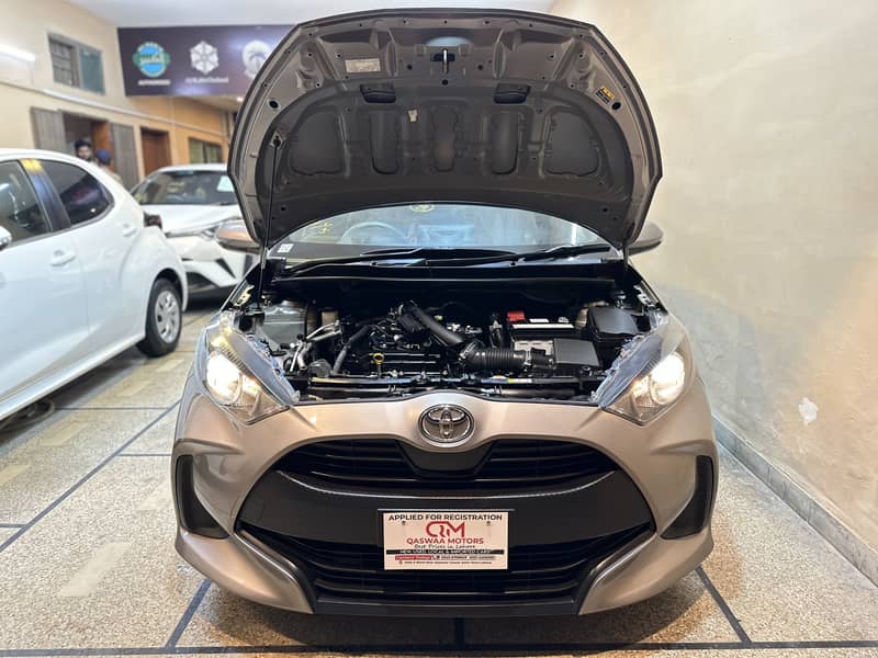 Toyota Yaris 2022 3.5 Grade JUN-2025 Passo 2021 Swift Cultus 2023 2024 17