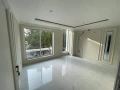 Vip 1 Bedroom Luxury Non Furnished Apartment Available For Rent In Bahria Town Lahore