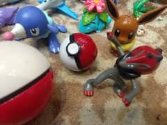 16 Pieces POKEMON FIGURES