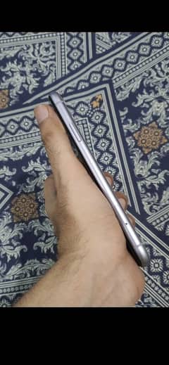 I phone 11 64 gb water pack set hai