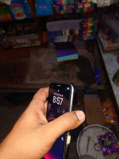 iphone 11 /EXCHANGE WITH UP MODEL