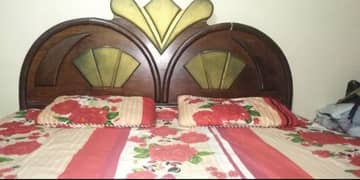 dubal bed used full size solid wood  A one condition