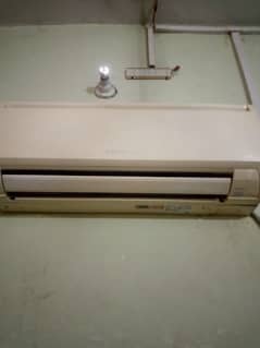 MITSUBISHE 1.5 TON AC