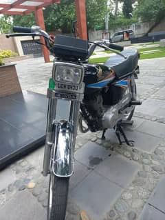 Honda cg 2009 model for urgent sale