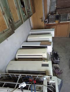 . Orient AC for sale bilkul okay hai gas store hai