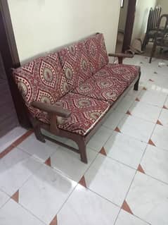 5 seater old style sofa