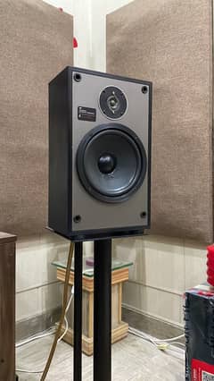 Acoustic research bookshelf speaker