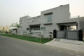 Spacious 1 Kanal Upper Portion for Rent in DHA Phase 6 3 Bed with Separate Separate Entrance!