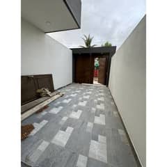 Beautiful 4 Bed Drawing Lounge Ground Floor