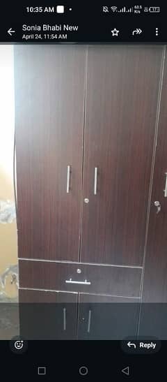 almari in good condition