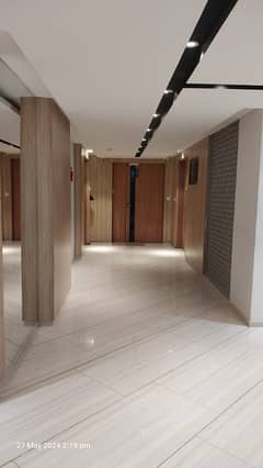 1500 Sqft Office Available On Rent At Emarah Suits On Main Shahrah-E-Faisal For 24/7 Access.