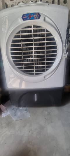 Air cooler almost new