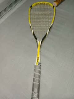 2 squash rackets wilson and coordination
