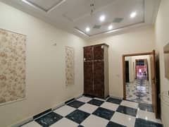 Main Double Road LDA Avenue 10 Marla House Up For sale