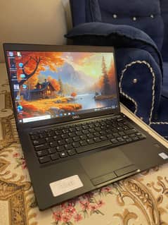 Dell latitude 8th Generation i5 Quade Core Slim laptop