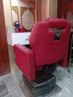 saloon makeup chairs