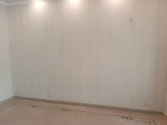 10 Marla Full House Available For Rent On Prime Location Of DHA Phase 4