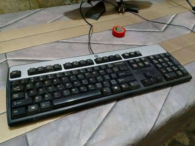pc keyboard+ mouse 0
