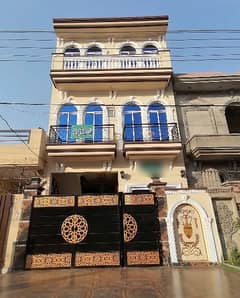 Brand New 5 Marla House Available In Marghzar Officers Colony For sale