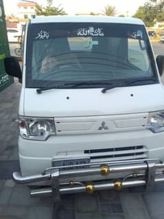 Mitsubishi Minicab Bravo 2013